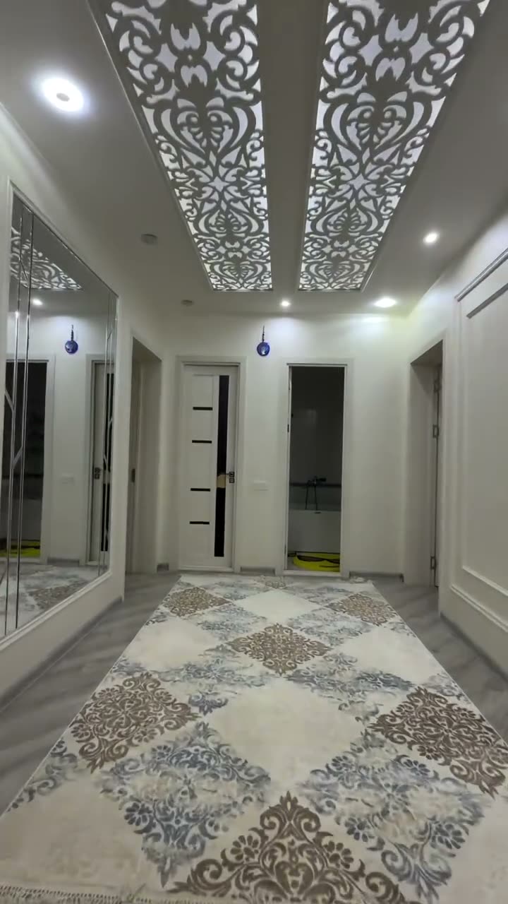 3 xanalı kvartira, Centr, Nókis